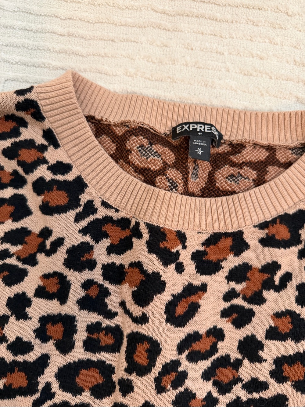 Express Leopard Print Crewneck Sweater in Tan, Black, Brown - Picture 2 of 8